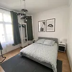 Hyper Centre *